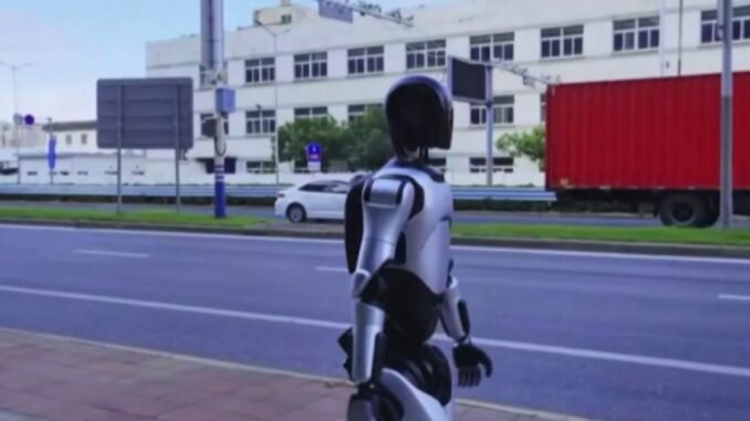 Chinas humanoider Roboter hat in drei Tagen 106 Kilometer zurückgelegt - BlauAutonom