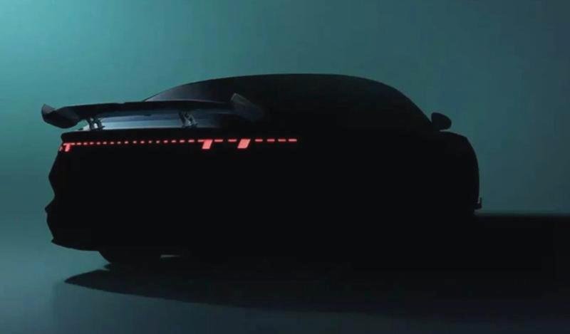 Chinas starke Elektro-Limousine mit 912 PS - BlauAutonom
