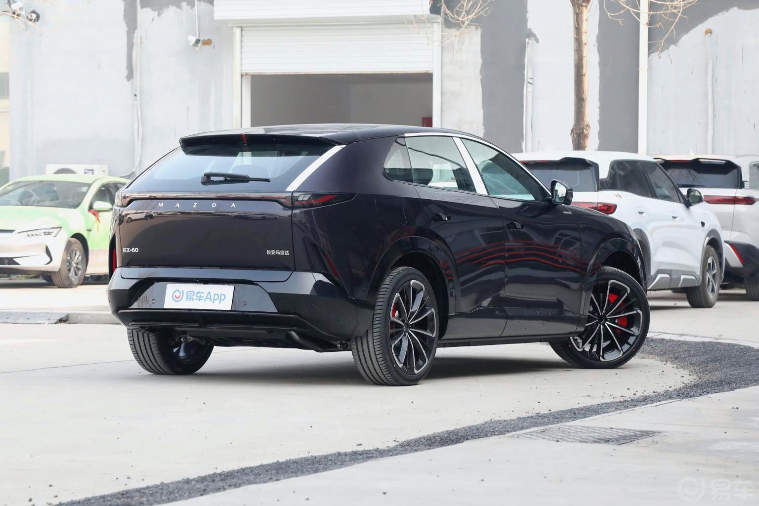 Mazda Neuer CX-6e - BlauAutonom